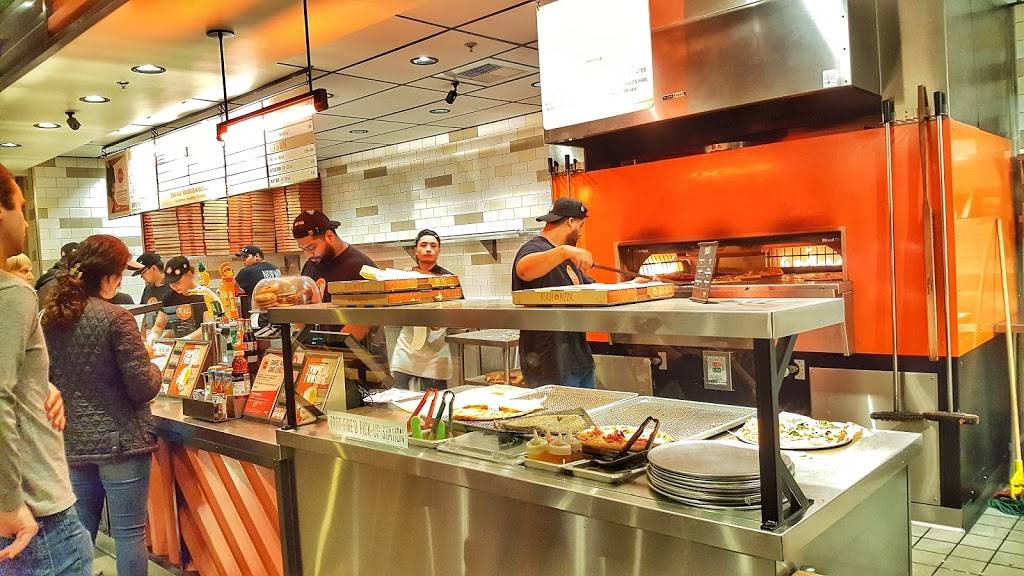Blaze Pizza | restaurant | 1800 S Harbor Blvd #102, Anaheim, CA 92802, USA | 7148553136 OR +1 714-855-3136