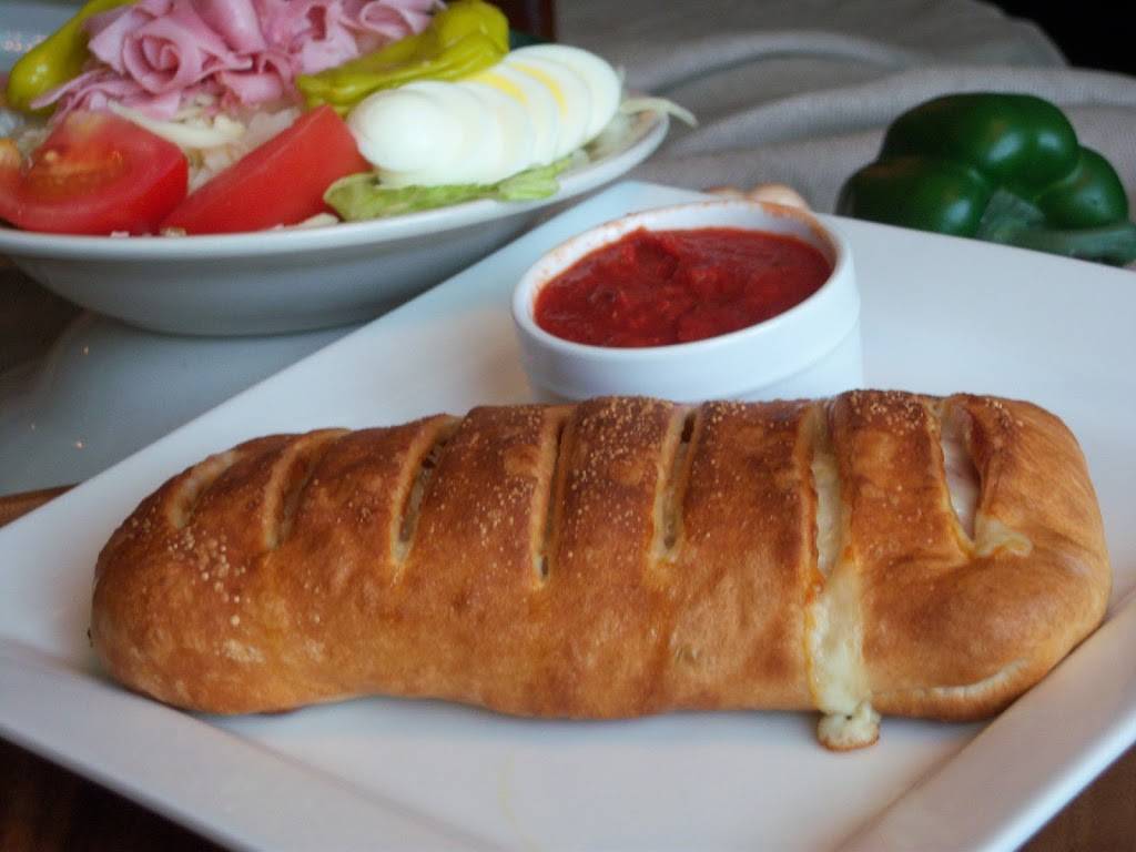 Crenos Pizza | restaurant | 620 N Memorial Dr, Lancaster, OH 43130, USA | 7404228711 OR +1 740-422-8711