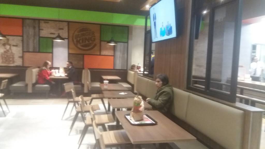 Burger King | restaurant | 38611 US Hwy 19 N, Tarpon Springs, FL 34689, USA | 7279351368 OR +1 727-935-1368