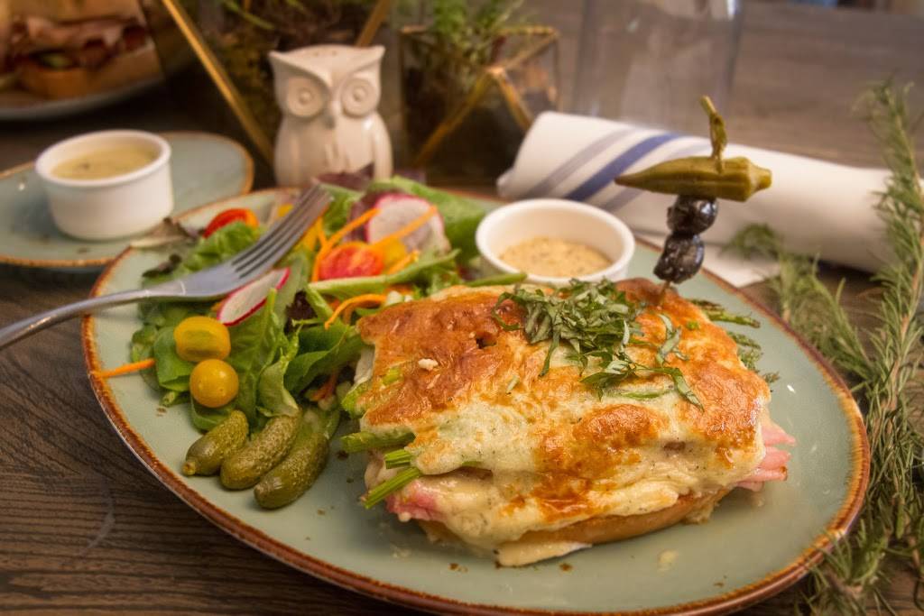 Cafe Rule & Wine Bar | restaurant | 242 11th Ave NE, Hickory, NC 28601, USA | 8283242005 OR +1 828-324-2005