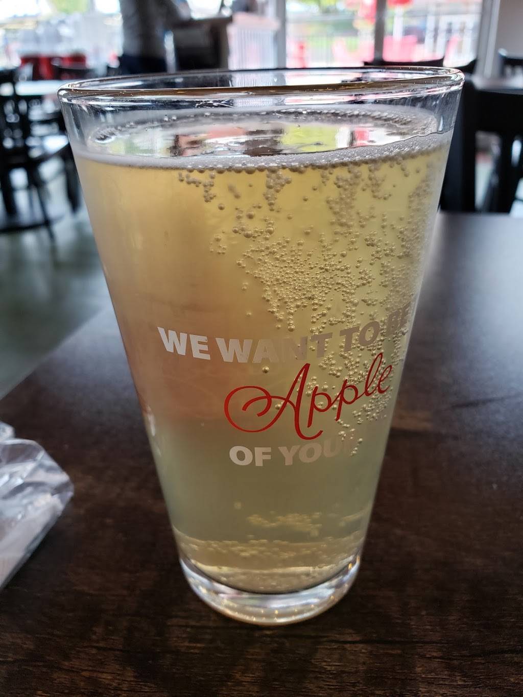 Sugar Hill Cidery | restaurant | 815 Park Ave NW, Norton, VA 24273, USA | 2763257313 OR +1 276-325-7313