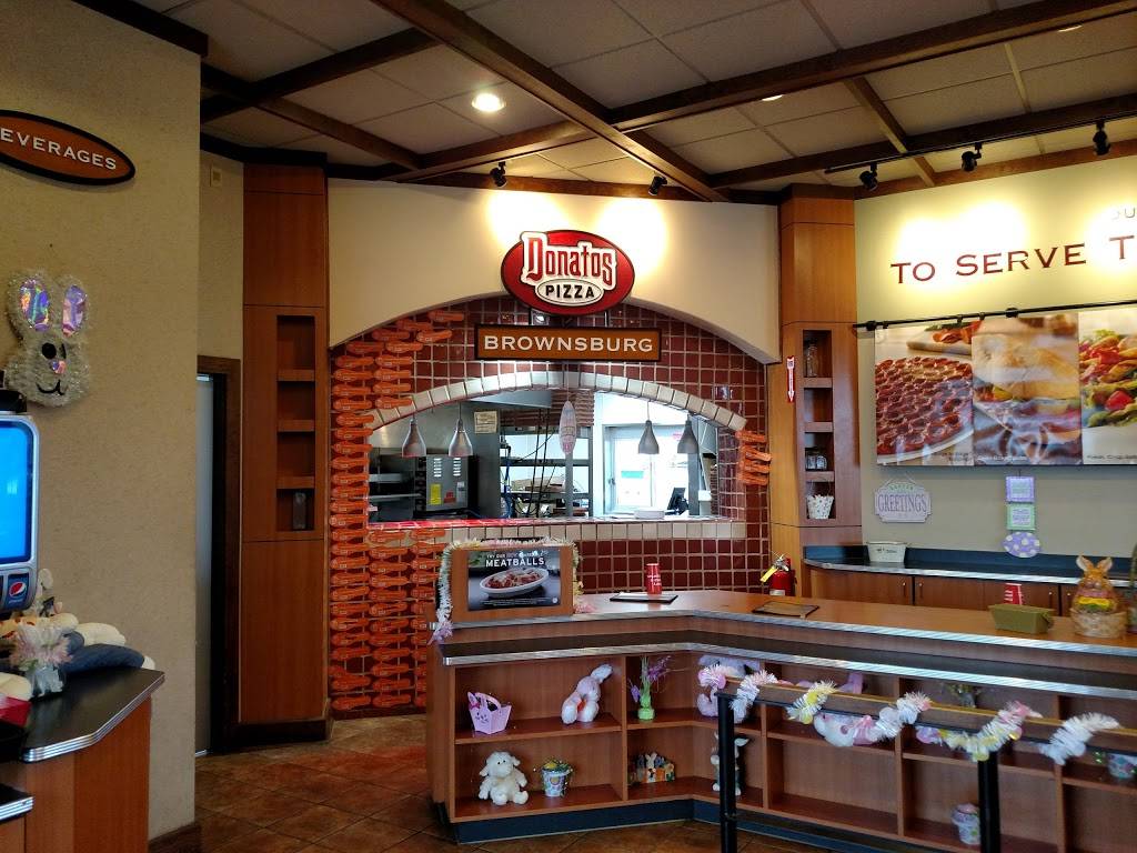 Donatos Pizza | restaurant | 813 E Main St, Brownsburg, IN 46112, USA | 3178582680 OR +1 317-858-2680
