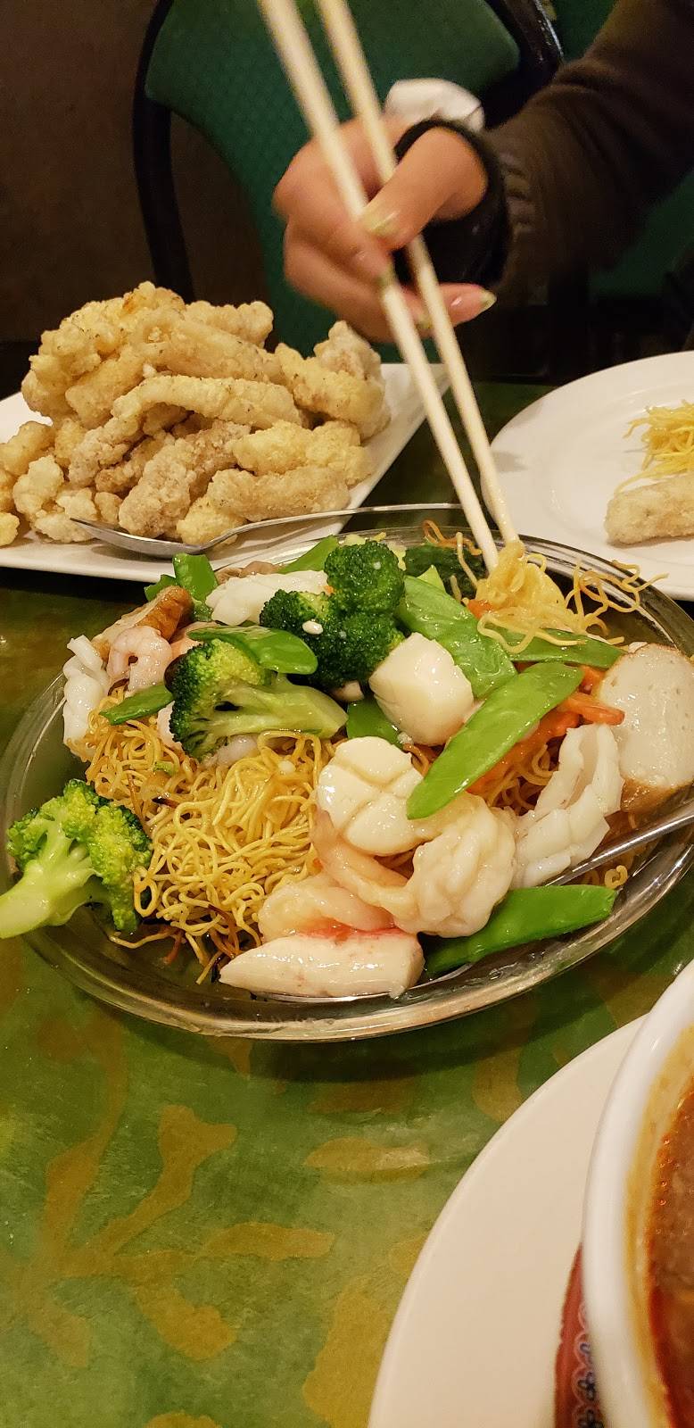 Marks Duck House | restaurant | 6184-a Arlington Blvd, Falls Church, VA 22044, USA | 7035322125 OR +1 703-532-2125