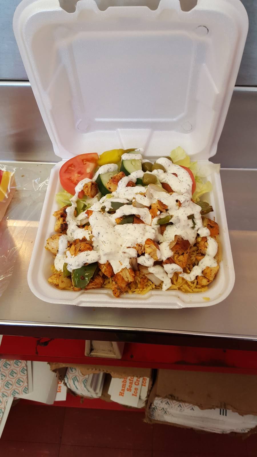 Kennedy Fried Chicken & Pizza | restaurant | 4 E Post Rd, White Plains, NY 10601, USA | 9149497867 OR +1 914-949-7867