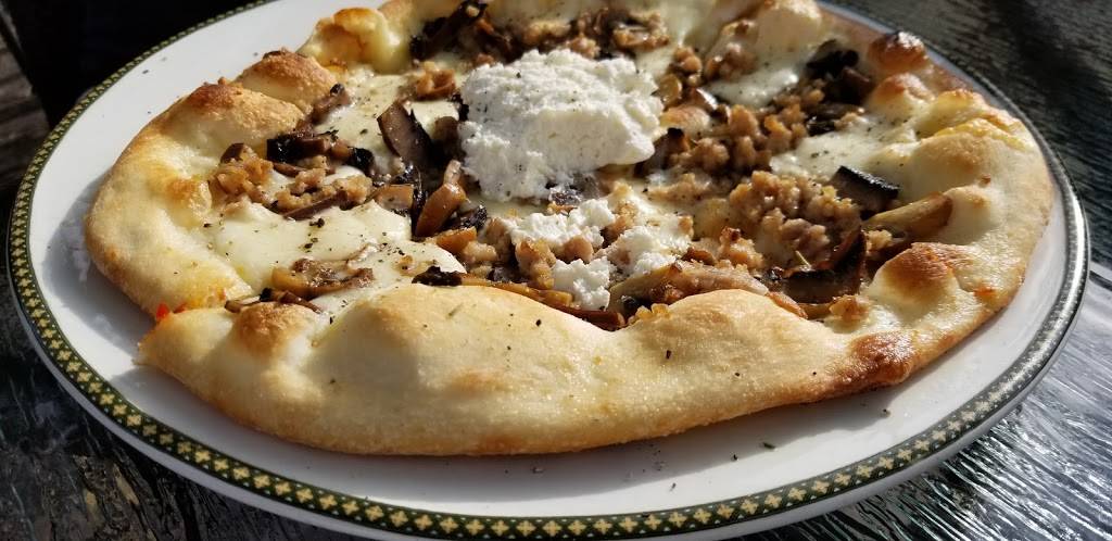 Andrea Ristorante Lachine | restaurant | 3194 Boulevard Saint-Joseph, Lachine, QC H8S 2P4, Canada | 5146391414 OR +1 514-639-1414