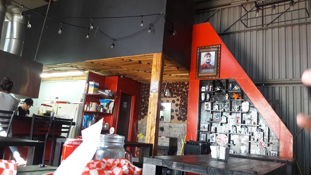 Marks Burgers | restaurant | Paseo Ensenada 2098, Playas, Dorada, 22505 Tijuana, B.C., Mexico | 016643813865 OR +52 664 381 3865