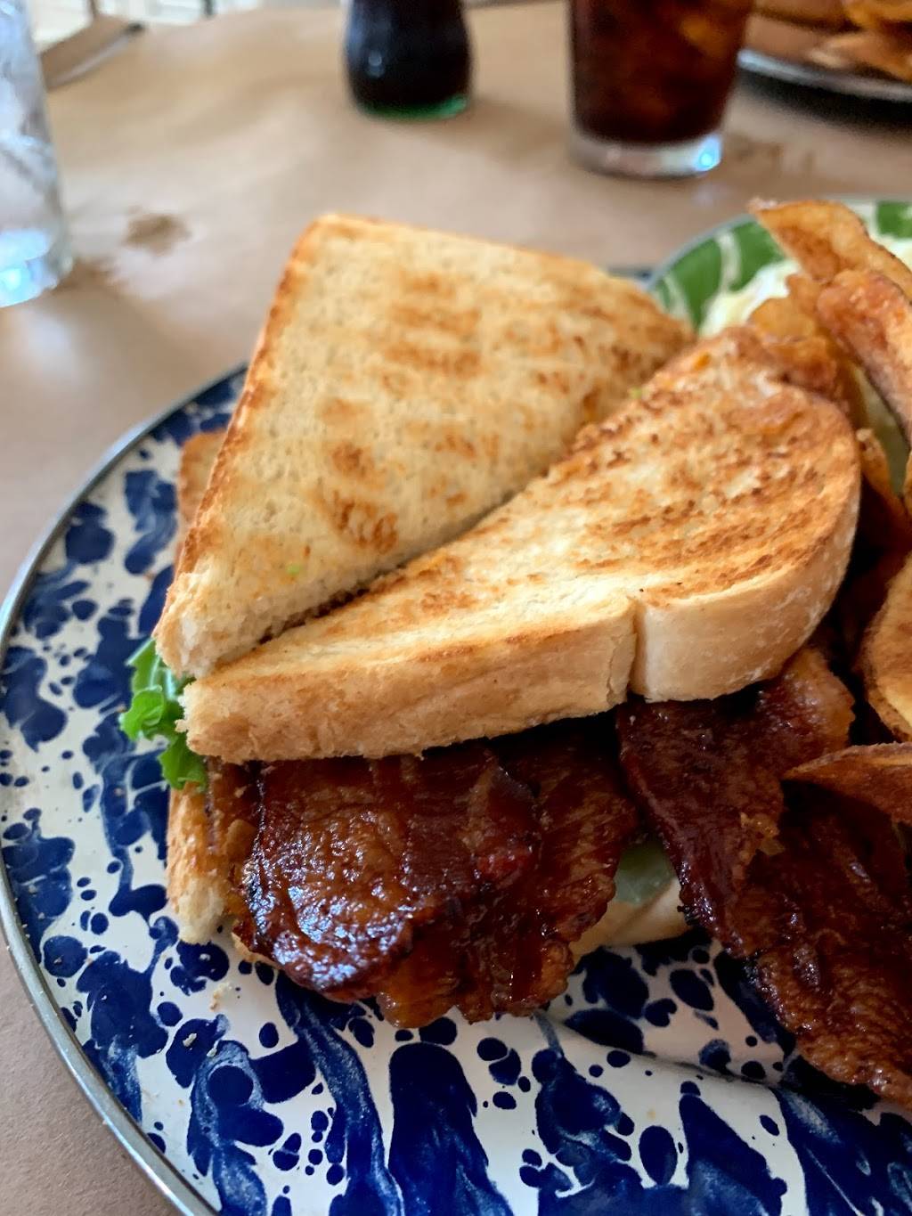 Lowcountry Produce | restaurant | 1919 Trask Pkwy, Seabrook, SC 29940, USA | 8438469438 OR +1 843-846-9438