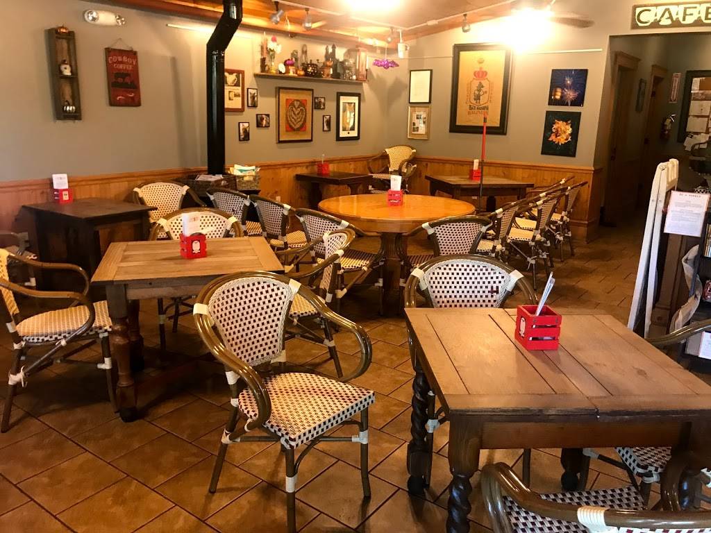 Steady Eddys Coffee House | cafe | 5 E Main St Suite A, Winters, CA 95694, USA | 5307953588 OR +1 530-795-3588