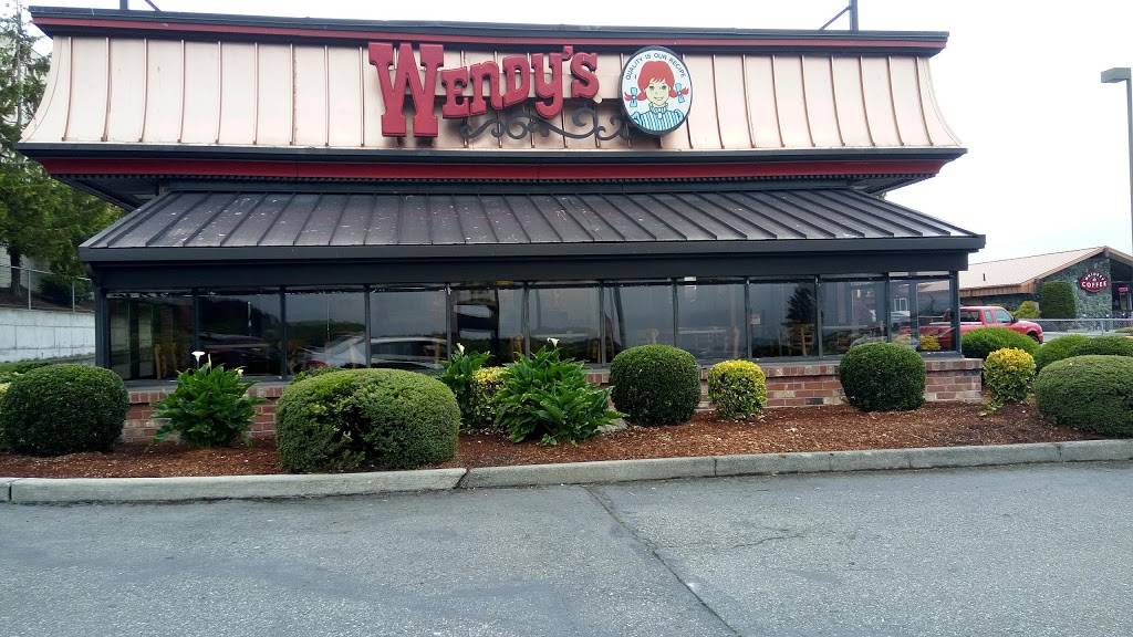 Wendys | restaurant | 31255 WA-20, Oak Harbor, WA 98277, USA | 3606751333 OR +1 360-675-1333