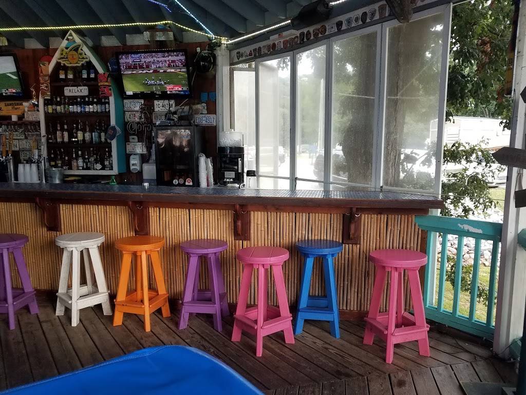 The Pointe at Lake Gaston | restaurant | 1865 Eaton Ferry Rd, Littleton, NC 27850, USA | 2525860466 OR +1 252-586-0466