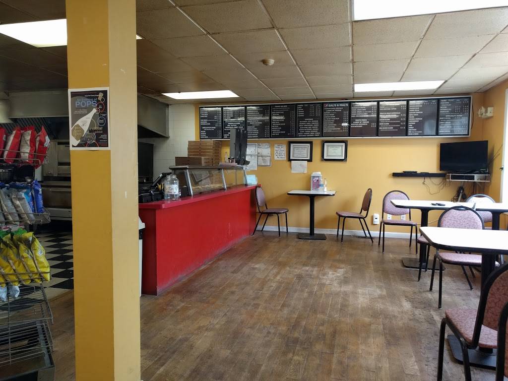 Sals & Mals Pizzeria | meal takeaway | 8 Wall St, Foxborough, MA 02035, USA | 5085430336 OR +1 508-543-0336