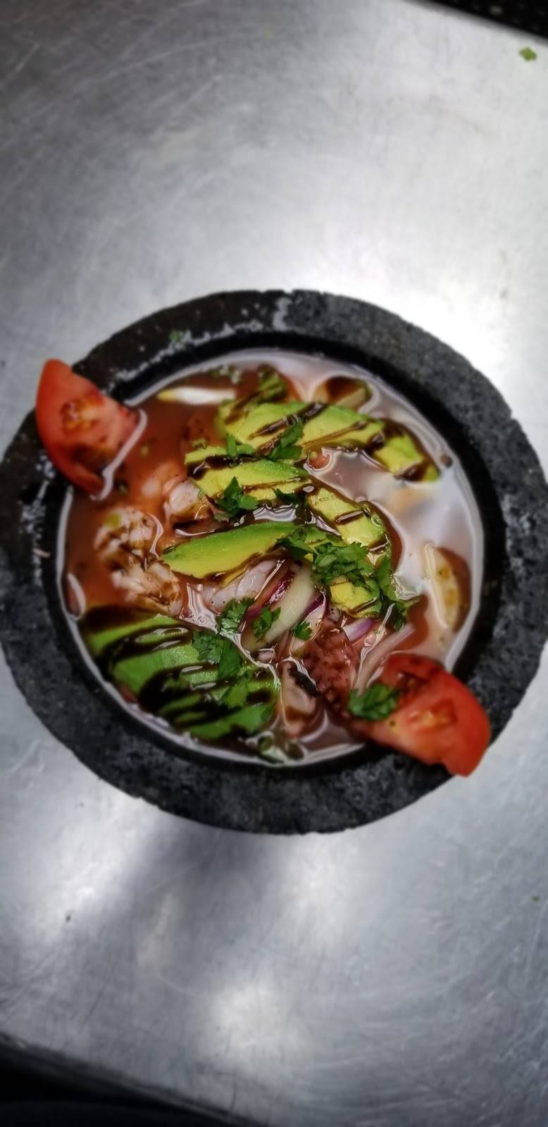 El Sinaloa | restaurant | 111 W Market St, New Albany, IN 47150, USA | 8127259022 OR +1 812-725-9022