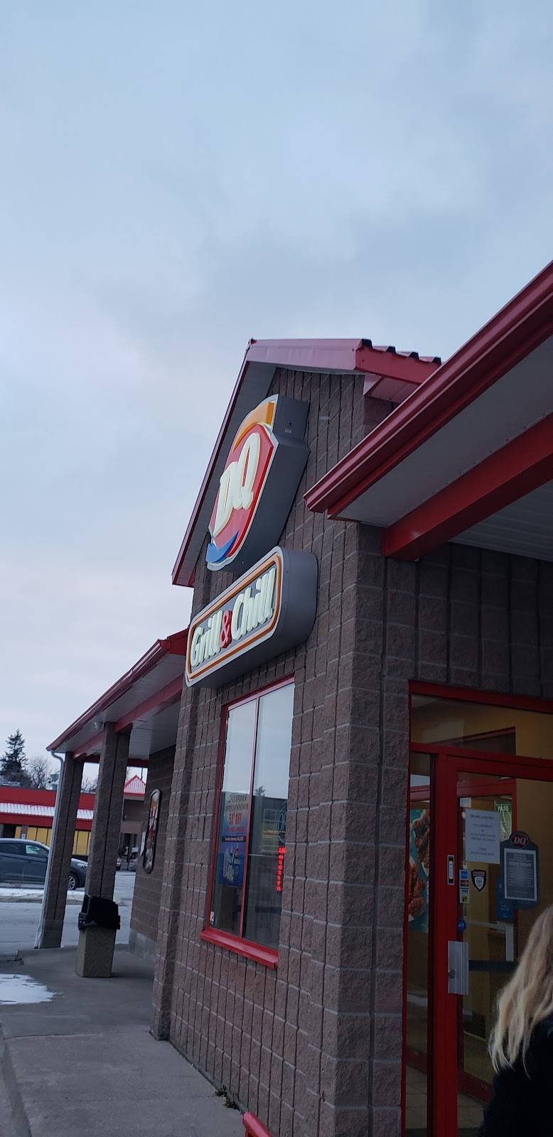 Dairy Queen Grill & Chill | restaurant | 1070 Stone Church Rd E Unit 49, Hamilton, ON L8W 3K8, Canada | 9053893074 OR +1 905-389-3074