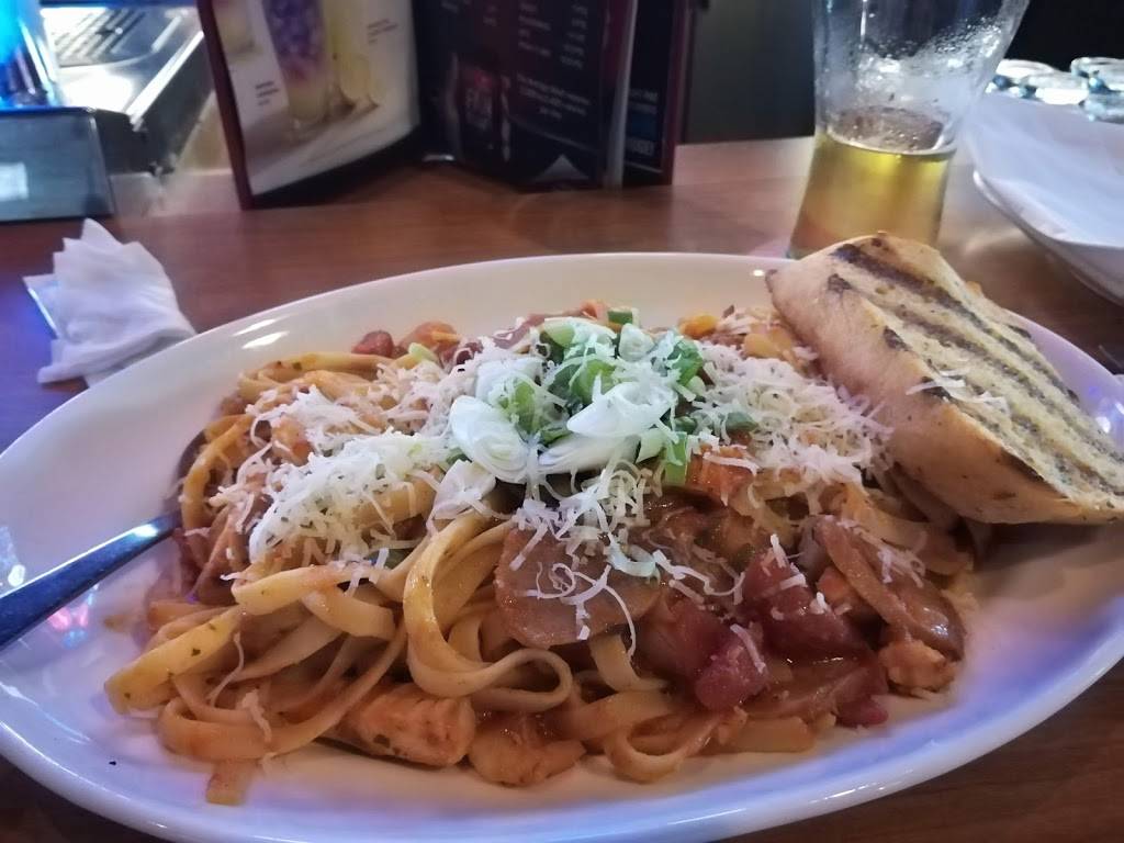 Boston Pizza | restaurant | 1111 Elgin St W, Cobourg, ON K9A 5H7, Canada | 9053724222 OR +1 905-372-4222