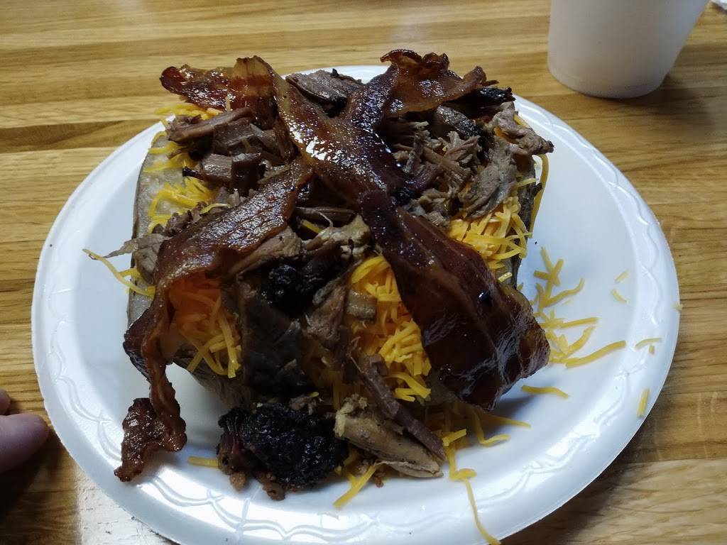 Hickory Stik | restaurant | 25 N Main St, Hutchinson, KS 67501, USA | 6202597222 OR +1 620-259-7222