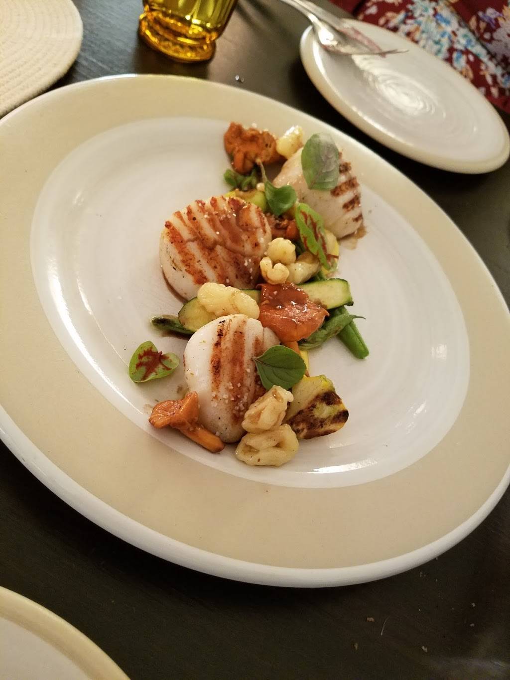 A Rakes Progress | restaurant | 1770 Euclid St NW, Washington, DC 20009, USA | 2025880525 OR +1 202-588-0525