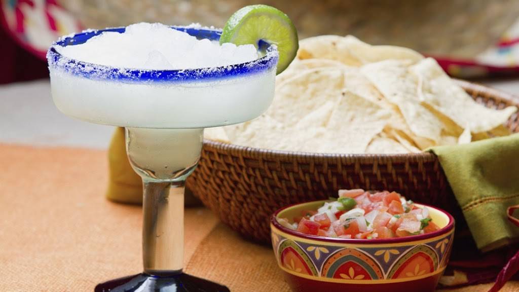 Los Agaves Restaurant | restaurant | 1451 S La Canada Dr, Green Valley, AZ 85622, USA | 5206252336 OR +1 520-625-2336