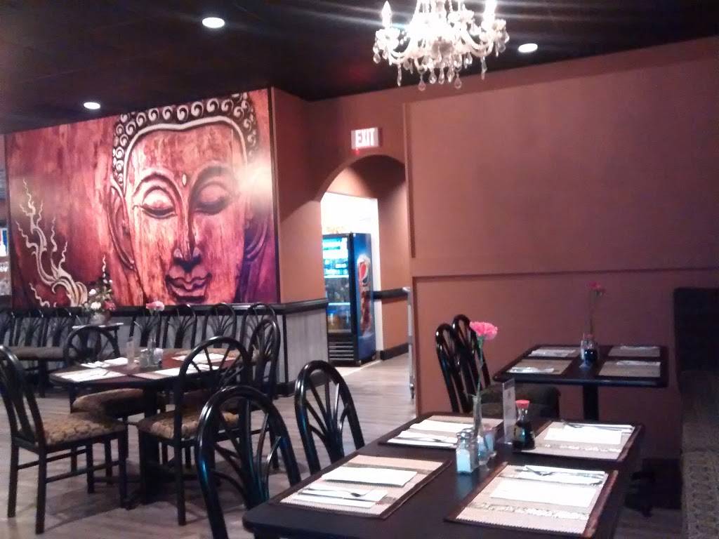 thai fusion cuisine | restaurant | 211 Central Park Ave, Pinehurst, NC 28374, USA | 9104208738 OR +1 910-420-8738