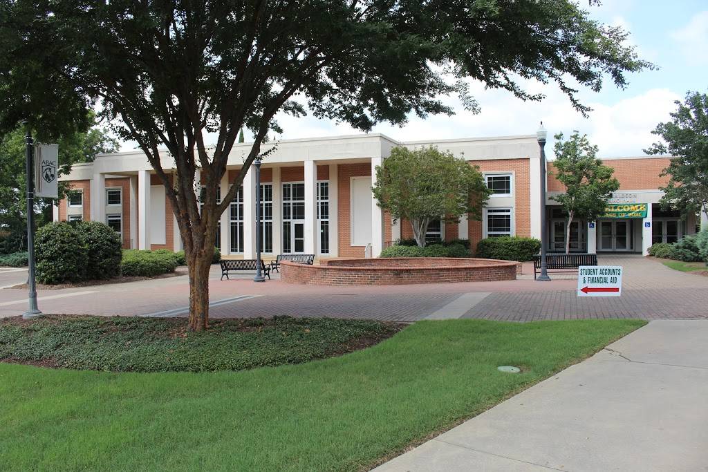 Donaldson Dining Hall | restaurant | 2802 Moore Hwy, Tifton, GA 31794, USA | 2293915001 OR +1 229-391-5001