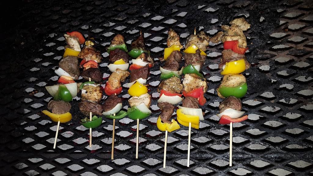 Caribbean Breeze Restaurant and Lounge | restaurant | 1830 W Bancroft St, Toledo, OH 43606, USA | 4194722512 OR +1 419-472-2512