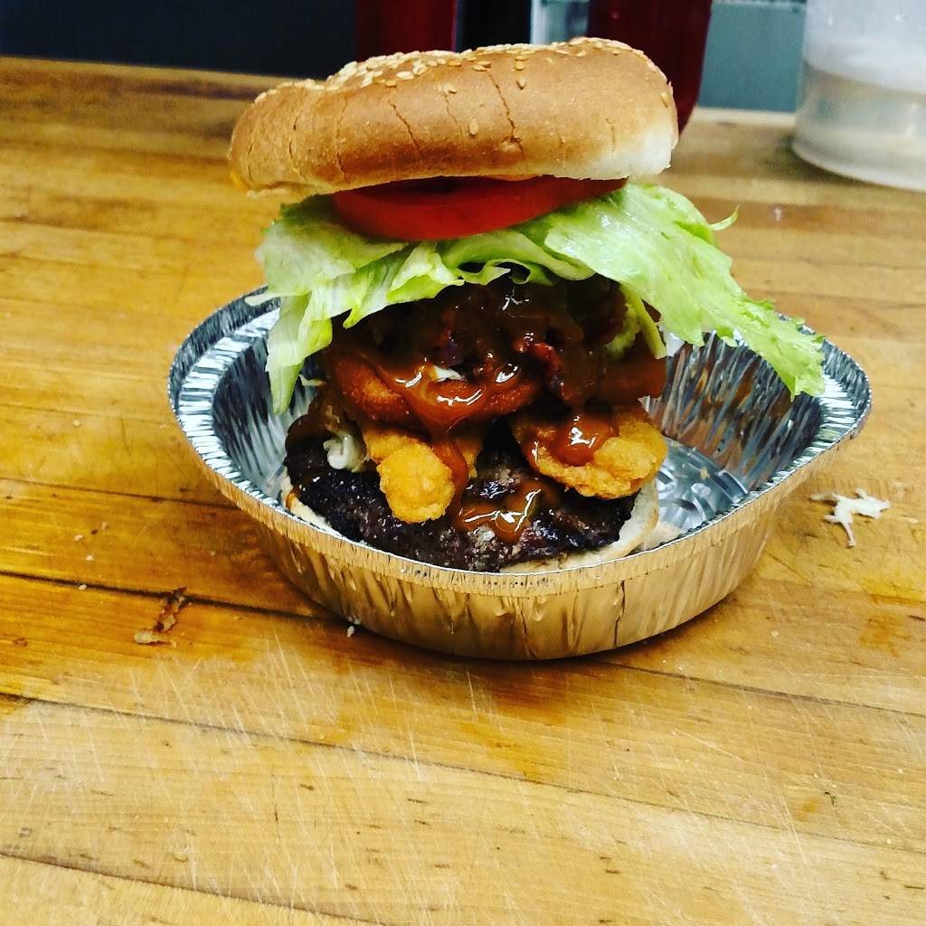 Phil & Sons | meal delivery | 5729 Main St, Flushing, NY 11355, USA | 7189610263 OR +1 718-961-0263