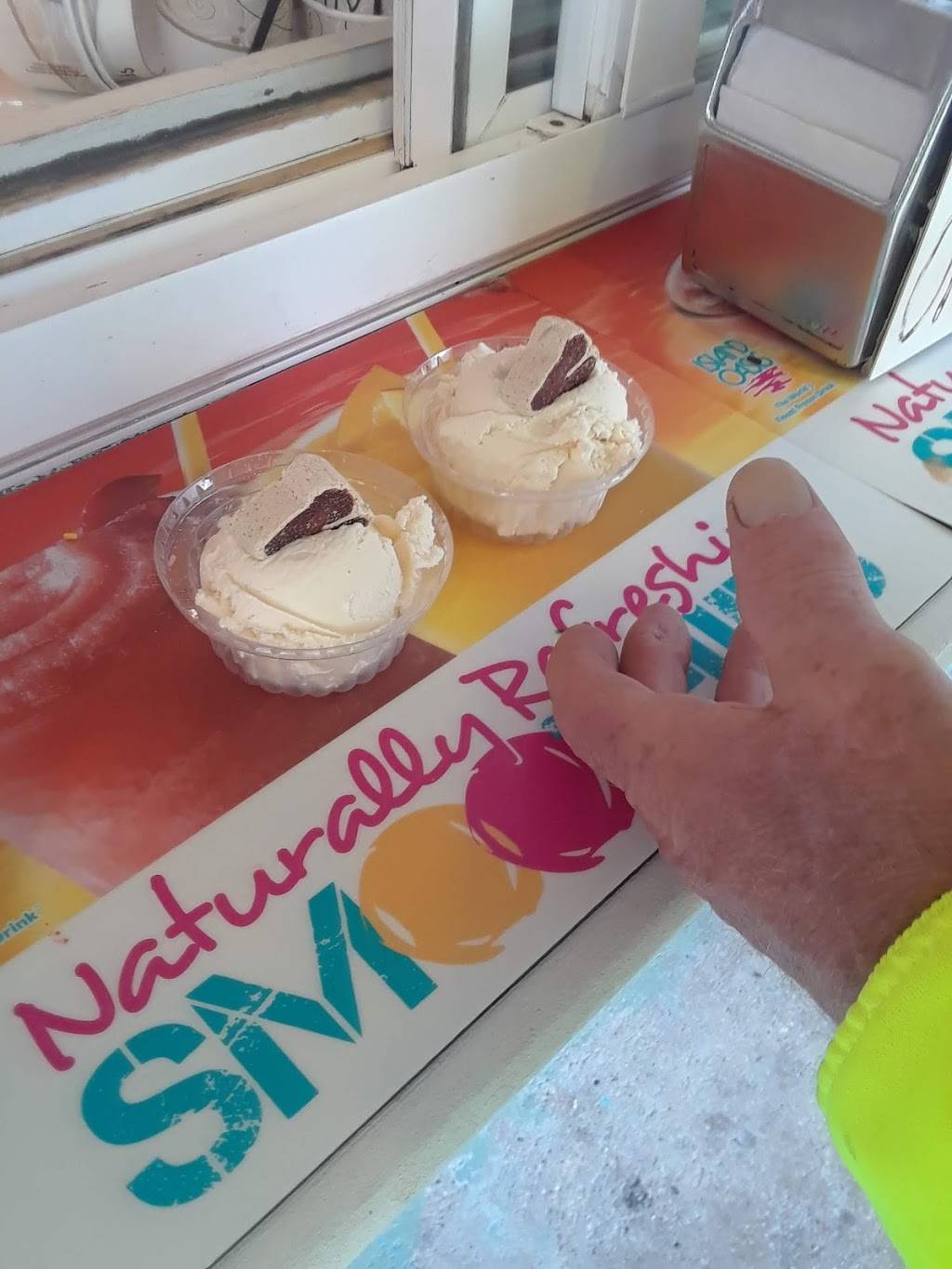 Whats The Scoop | restaurant | 193 Shad Hole Rd, Dennis Port, MA 02639, USA | 5083943050 OR +1 508-394-3050