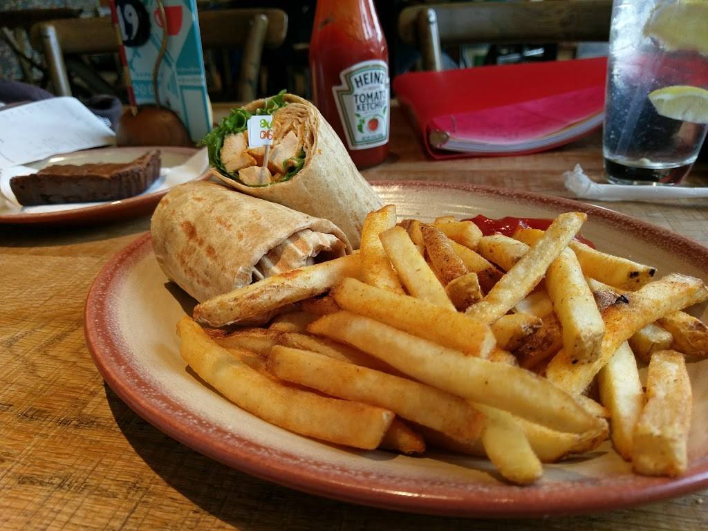 Nandos | restaurant | 1301 S Joyce St Suite D10, Arlington, VA 22202, USA | 5718589953 OR +1 571-858-9953