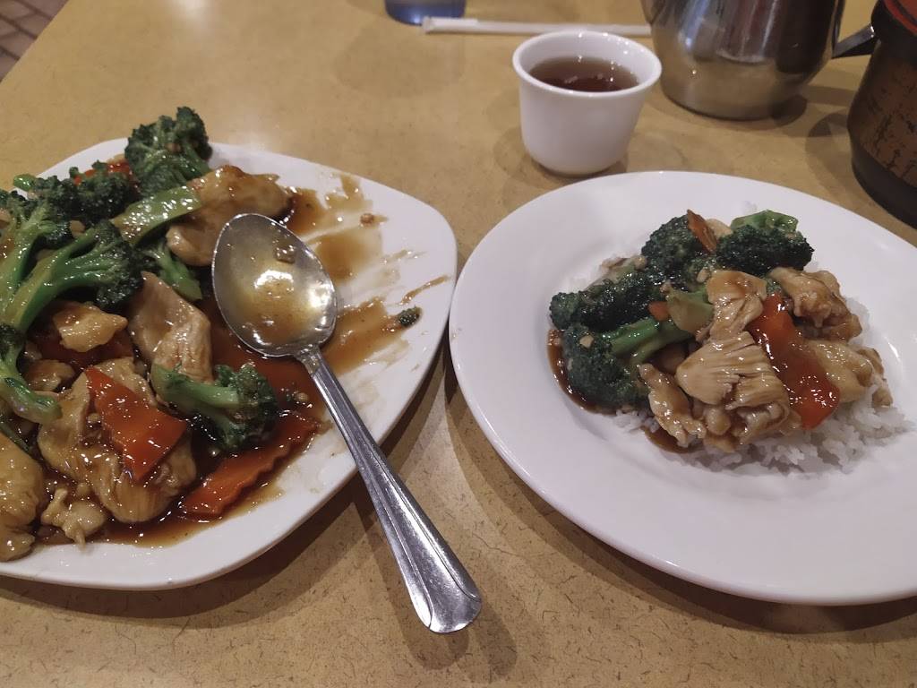 New Silver Dragon Chinese Restaurant | restaurant | 1739 W Glendale Ave, Phoenix, AZ 85021, USA | 6028413308 OR +1 602-841-3308