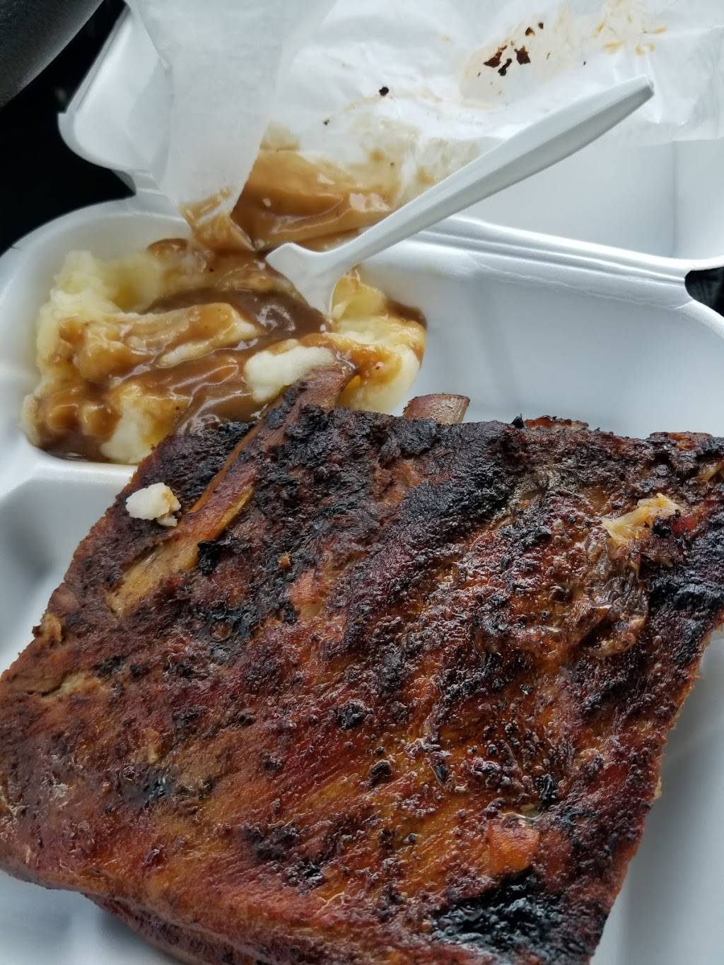 The Port | restaurant | 1039 Harbor Ave, Memphis, TN 38106, USA | 9019420121 OR +1 901-942-0121