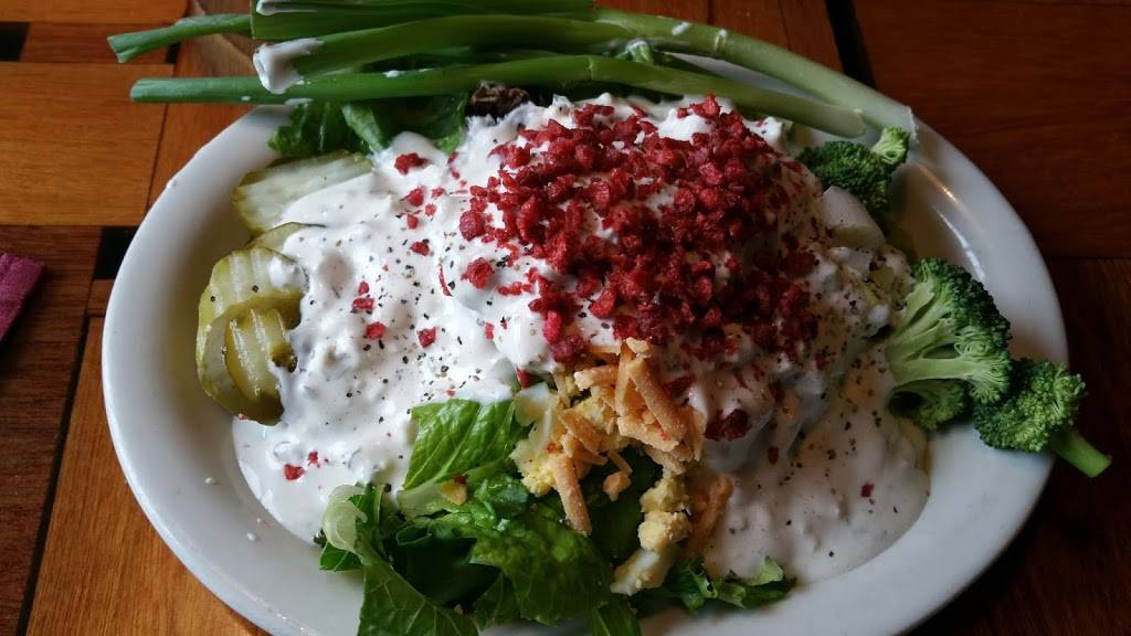 Pelicans Restaurant | restaurant | 291 N Air Depot Blvd, Midwest City, OK 73110, USA | 4057324392 OR +1 405-732-4392