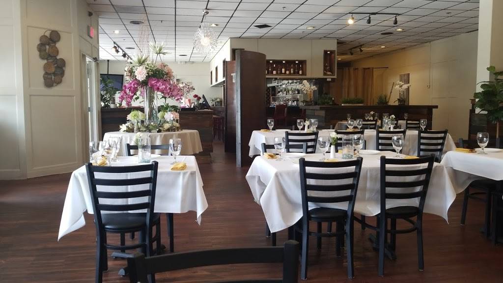 NaNa Thai Eatery - East Cobb | restaurant | 2940 Johnson Ferry Rd Suite C, Marietta, GA 30062, USA | 4705394811 OR +1 470-539-4811