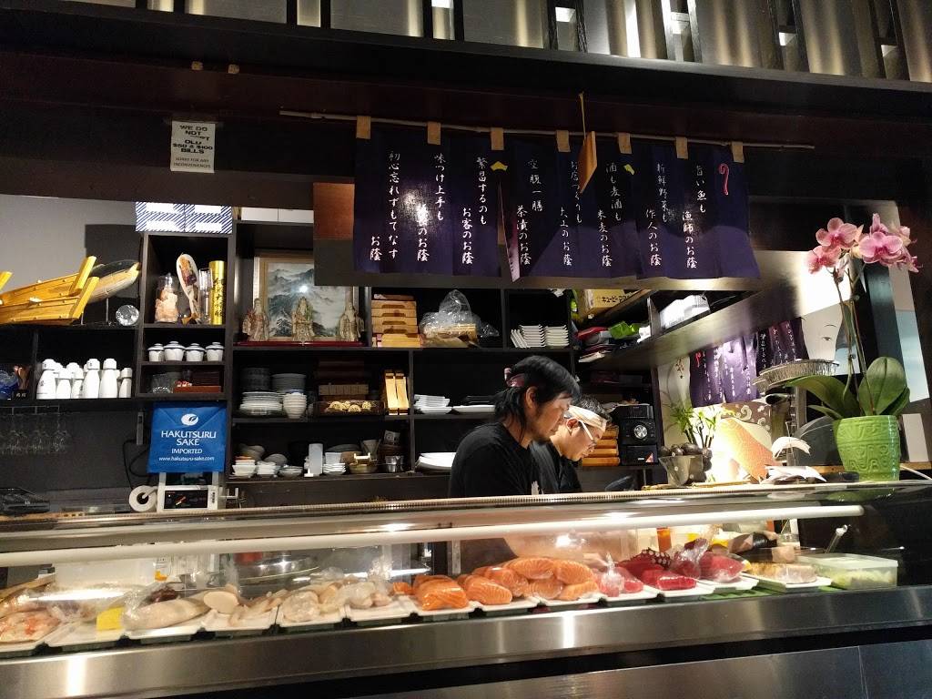 Senbazuru Sushi Bar (Bayview) | restaurant | 9665 Bayview Ave, Richmond Hill, ON L4C 9V4, Canada | 9055080049 OR +1 905-508-0049