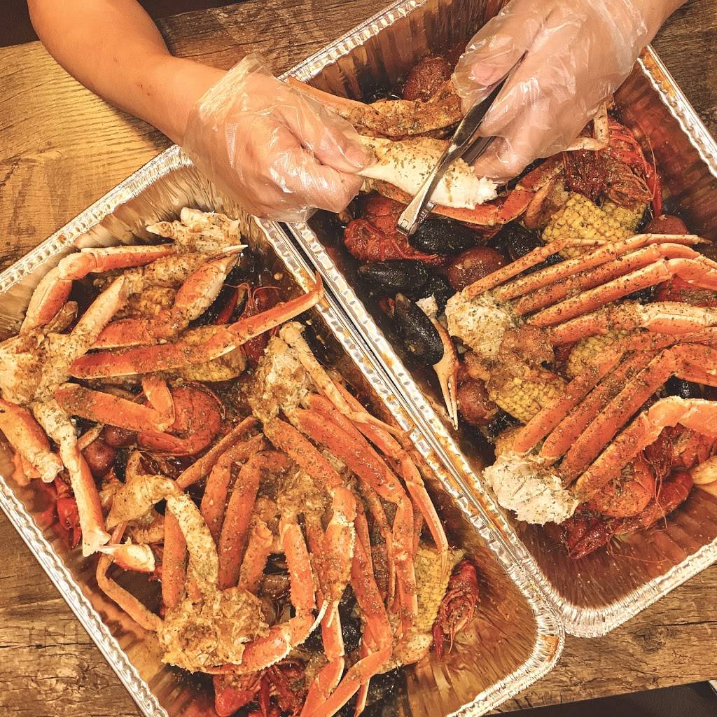 The Tangy Crab - Cajun Seafood and Bar | restaurant | 3366 Corunna Rd, Flint, MI 48532, USA | 8104229913 OR +1 810-422-9913