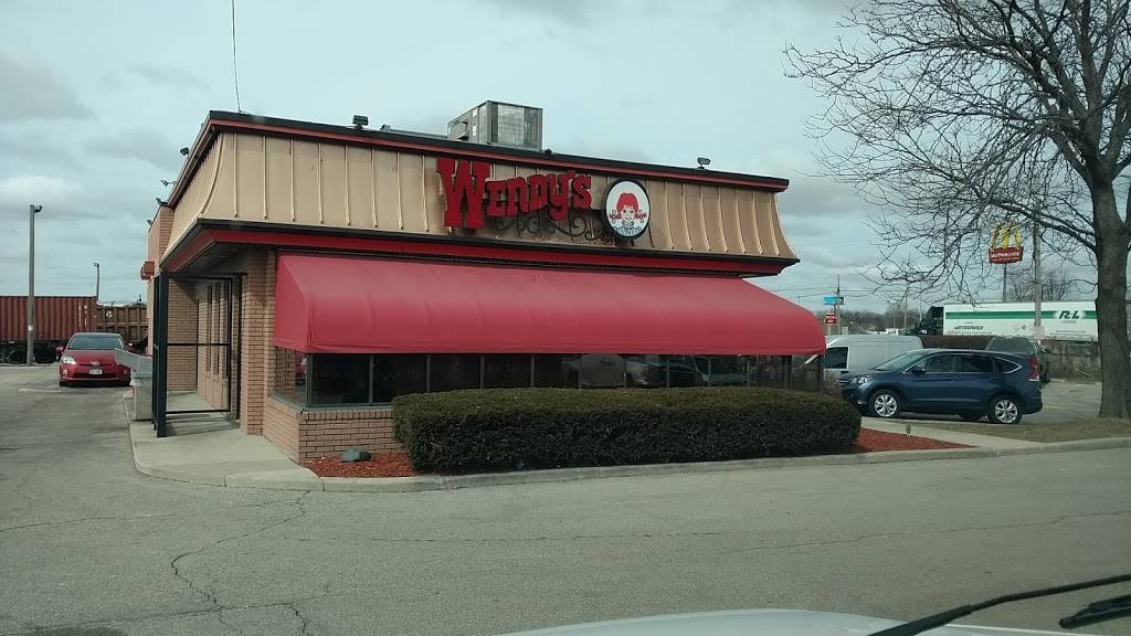 Wendys | restaurant | 9053 South 13th Street, Oak Creek, WI 53154, USA | 4147646850 OR +1 414-764-6850