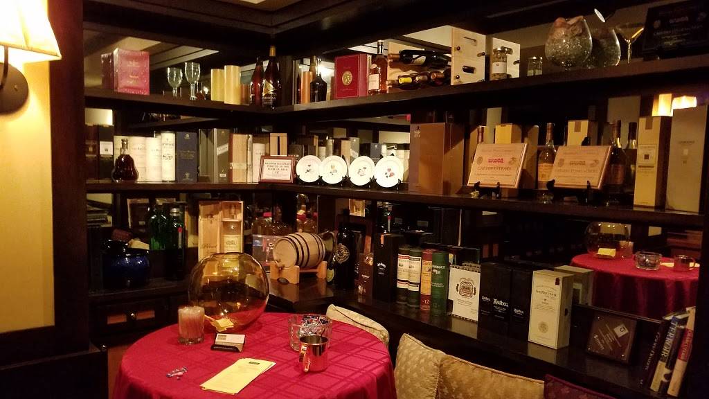 Carvers Steaks & Chops | restaurant | 1535 Miamisburg Centerville Rd, Dayton, OH 45459, USA | 9374337099 OR +1 937-433-7099