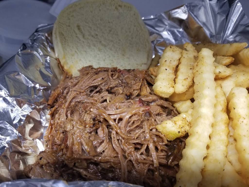 Smokehouse Bbq Food Truck Catering Services | restaurant | 5930 Old Augusta Hwy, Harlem, GA 30814, USA | 7068319948 OR +1 706-831-9948