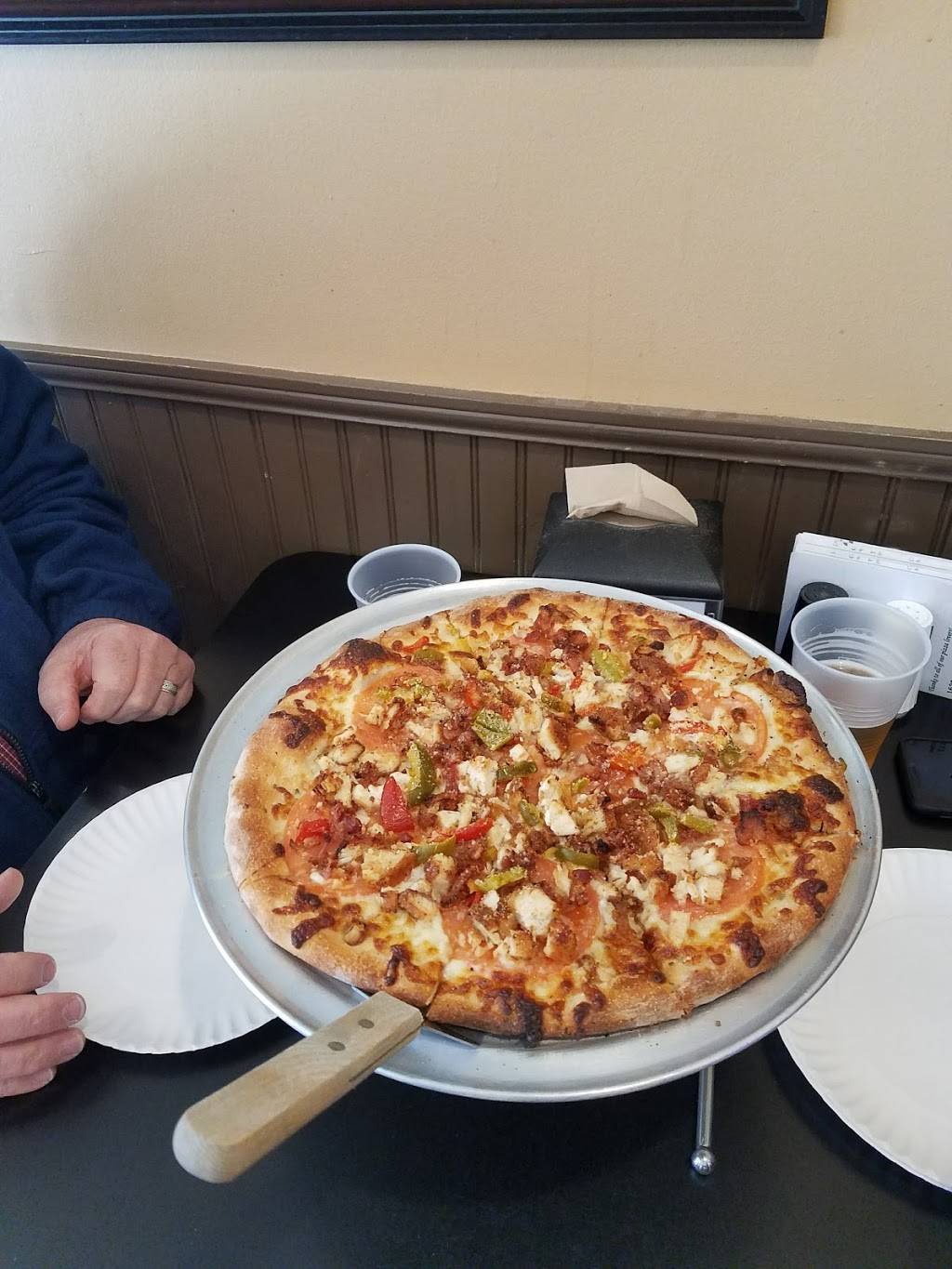 Paul & Eddys Pizza | restaurant | 1919, 1630 Whitney Ave, Hamden, CT 06517, USA | 2032309396 OR +1 203-230-9396