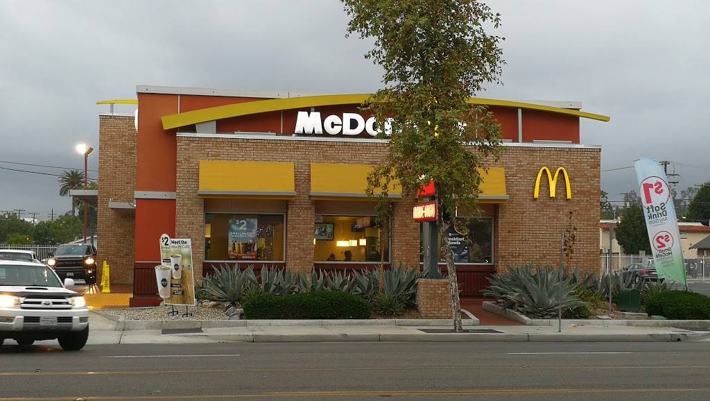 McDonalds | cafe | 119 E Chapman Ave, Fullerton, CA 92832, USA | 7148793338 OR +1 714-879-3338