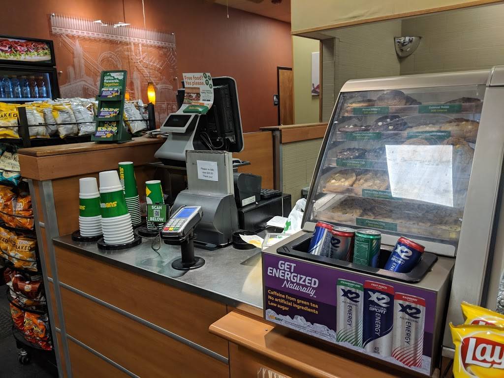 Subway | restaurant | 10401 Belle Creek Blvd, Henderson, CO 80640, USA | 3032884328 OR +1 303-288-4328