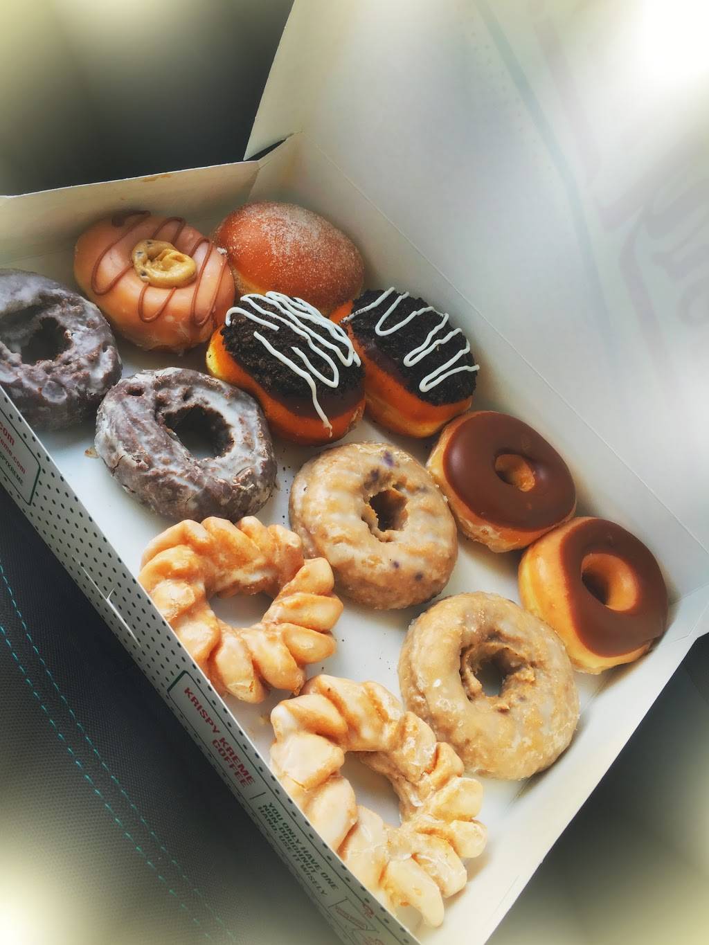 Krispy Kreme | bakery | 1597 W 49th St, Hialeah, FL 33012, USA | 7864768199 OR +1 786-476-8199
