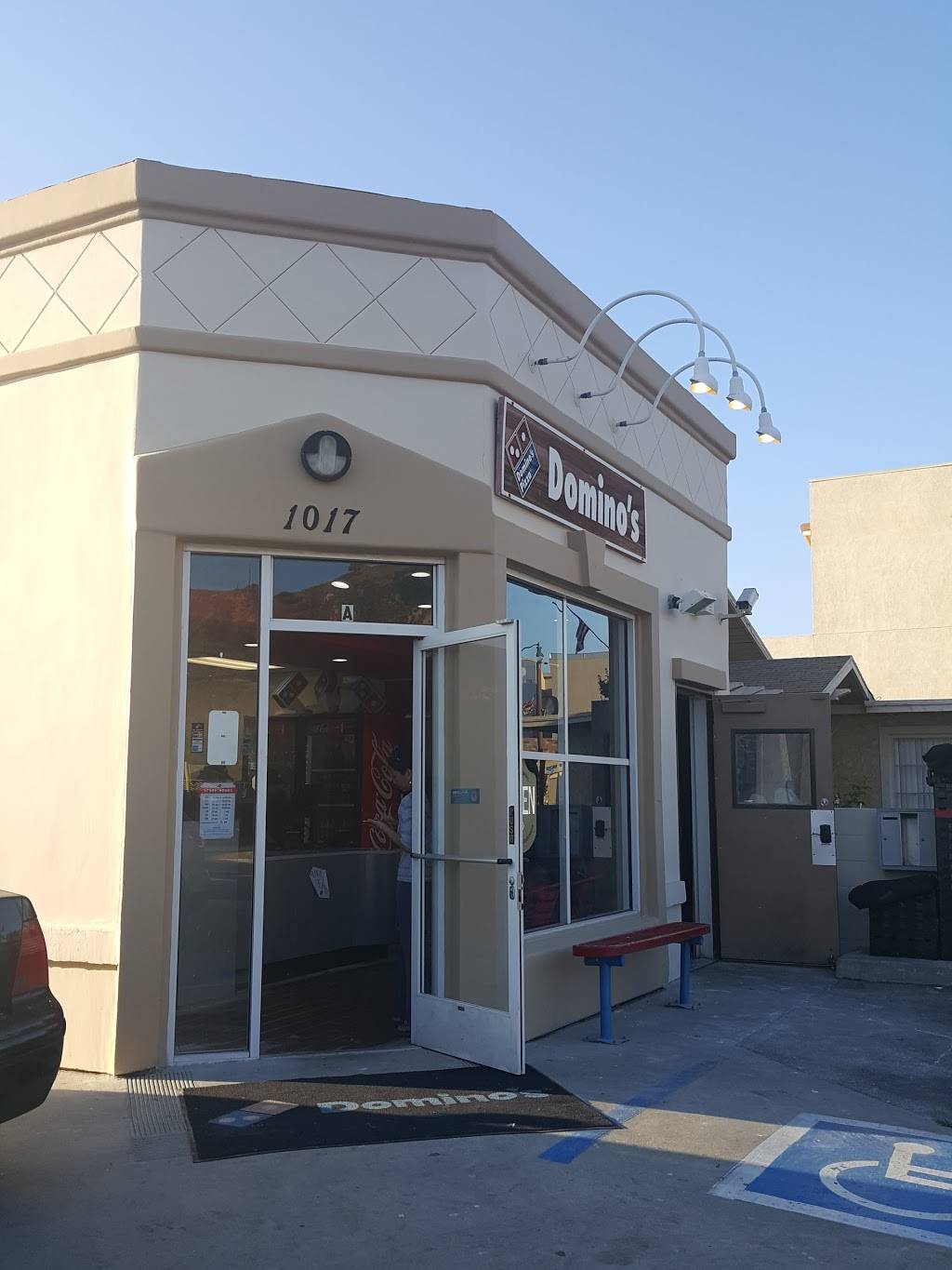 Dominos Pizza | meal delivery | 1017 N Ventura Ave, Ventura, CA 93001, USA | 8056481100 OR +1 805-648-1100