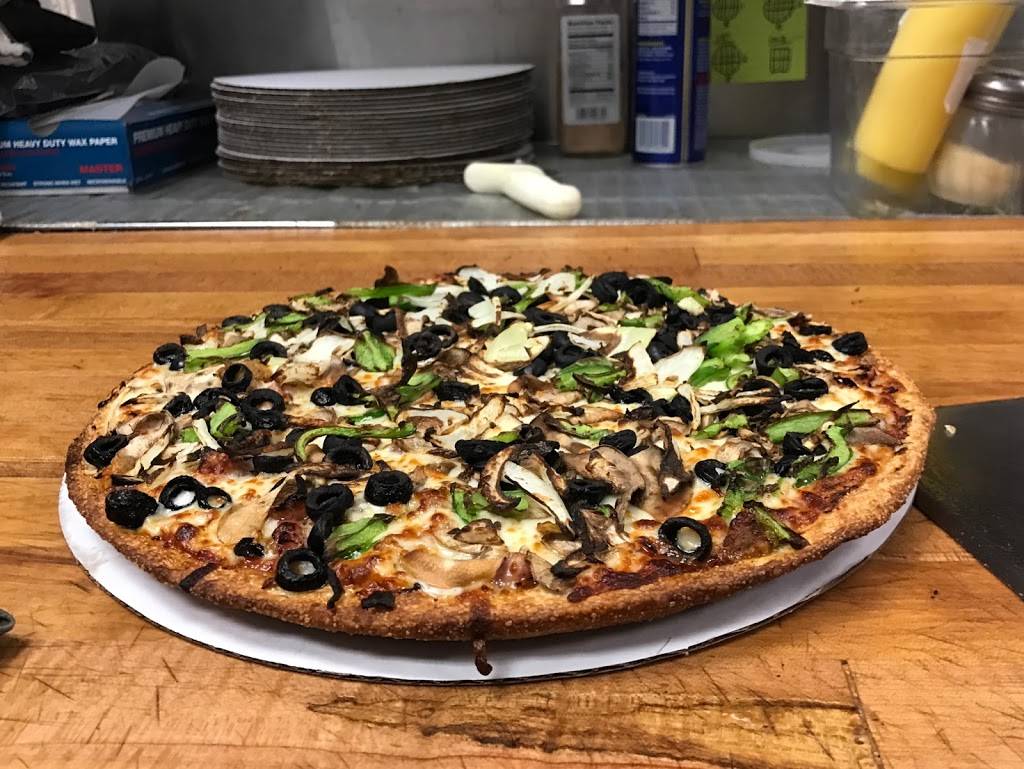 Bellacinos Pizza & Grinders | restaurant | 800 Brown Rd, Auburn Hills, MI 48326, USA | 2483914900 OR +1 248-391-4900