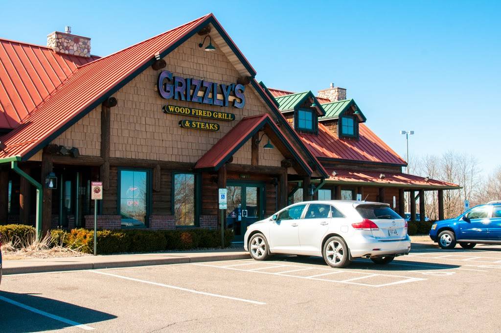 Grizzlys | restaurant | 4890 Golf Rd, Eau Claire, WI 54701, USA | 7158326481 OR +1 715-832-6481