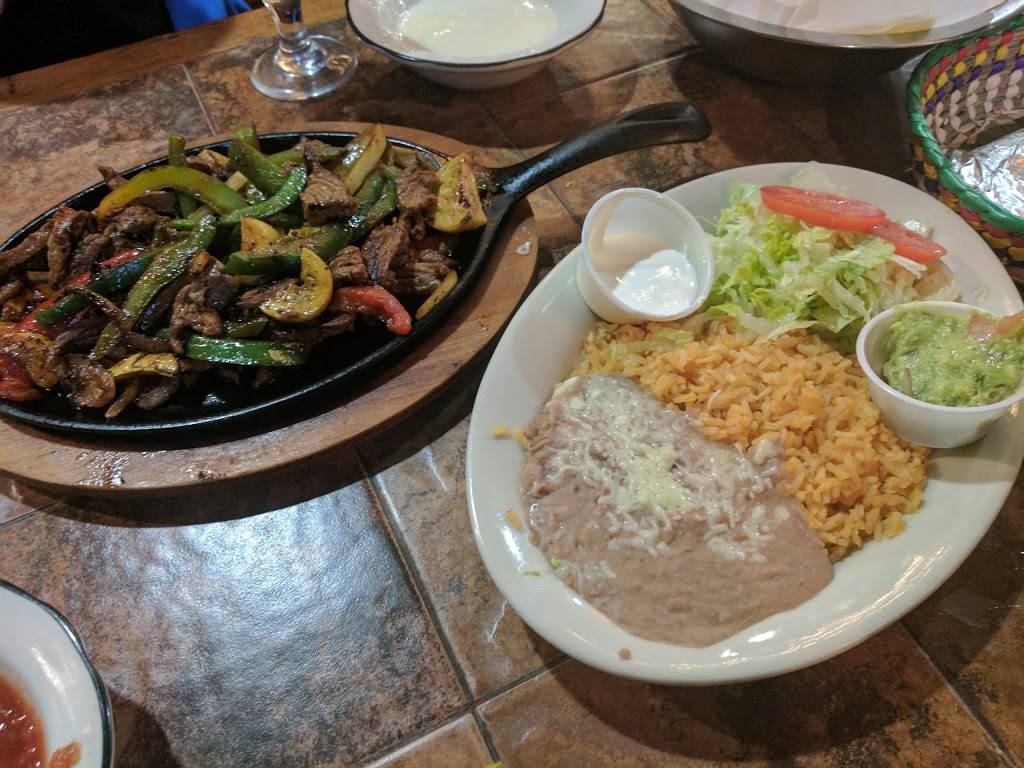 El Don Tequilas | restaurant | 6077 Fairburn Rd, Douglasville, GA 30134, USA | 6787153330 OR +1 678-715-3330