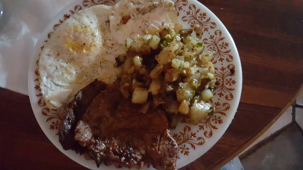 Station & Wit | restaurant | 7000 E Tanque Verde Rd, Tucson, AZ 85715, USA | 5202969759 OR +1 520-296-9759