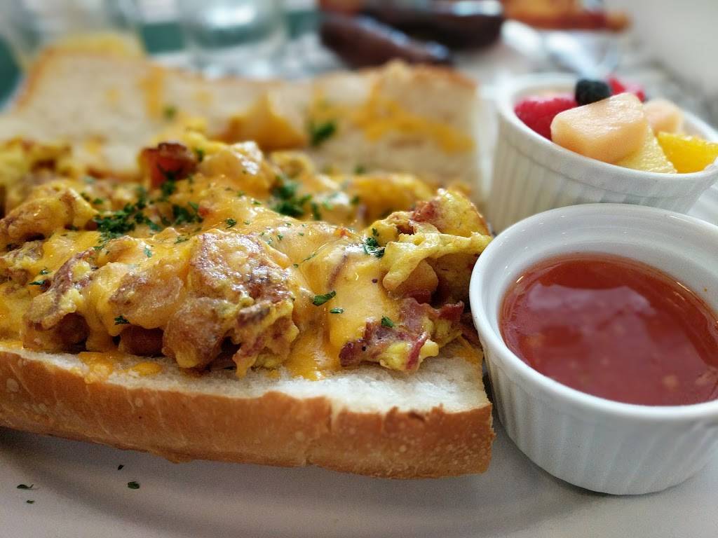 The Polo Inn | cafe | 3322 S Morgan St, Chicago, IL 60608, USA | 7739277656 OR +1 773-927-7656