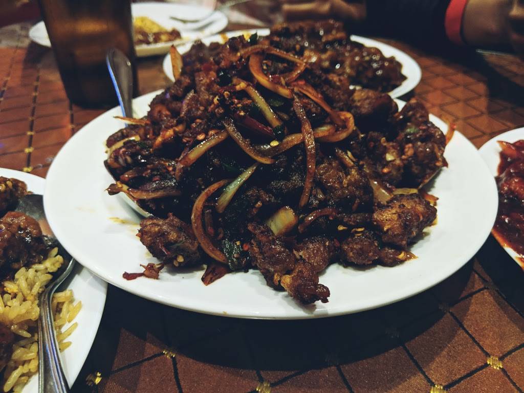 Hot Wok | restaurant | 7 Progress Ave, Scarborough, ON M1P 5A3, Canada | 4162935342 OR +1 416-293-5342