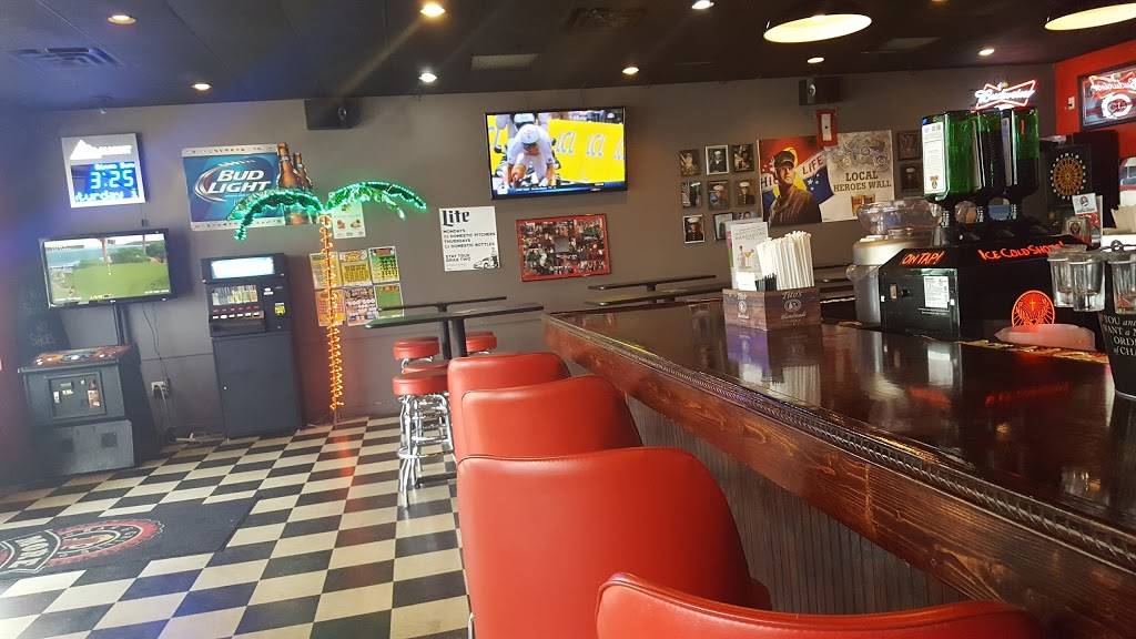 1 More Bar & Grill | restaurant | 1940 Jamison Dr #1015, Lawrenceburg, IN 47025, USA | 8127477546 OR +1 812-747-7546