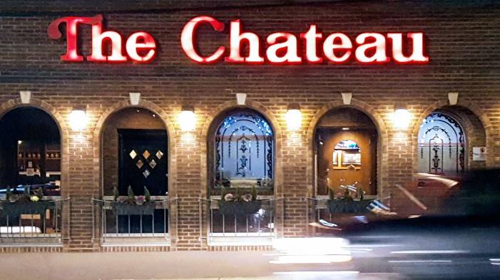 The Chateau Restaurant Waltham | restaurant | 195 School St, Waltham, MA 02451, USA | 7818943339 OR +1 781-894-3339