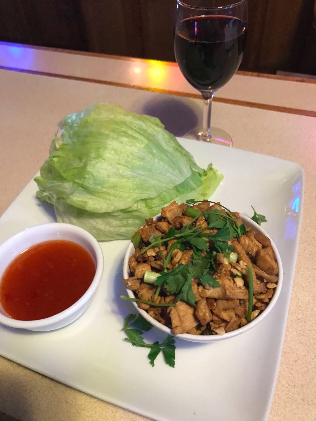 Chinas Bar & Grill | restaurant | 127 N Main St, Cheney, KS 67025, USA | 3165406013 OR +1 316-540-6013